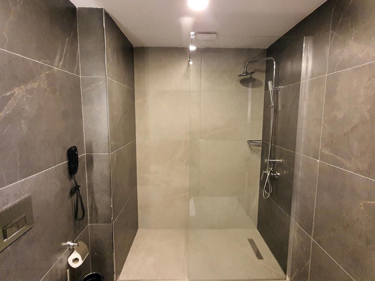 Kizilkaya Business Otel Körfez Dış mekan fotoğraf